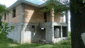 Продаю дом или меняю на квартиру в Бишкеке